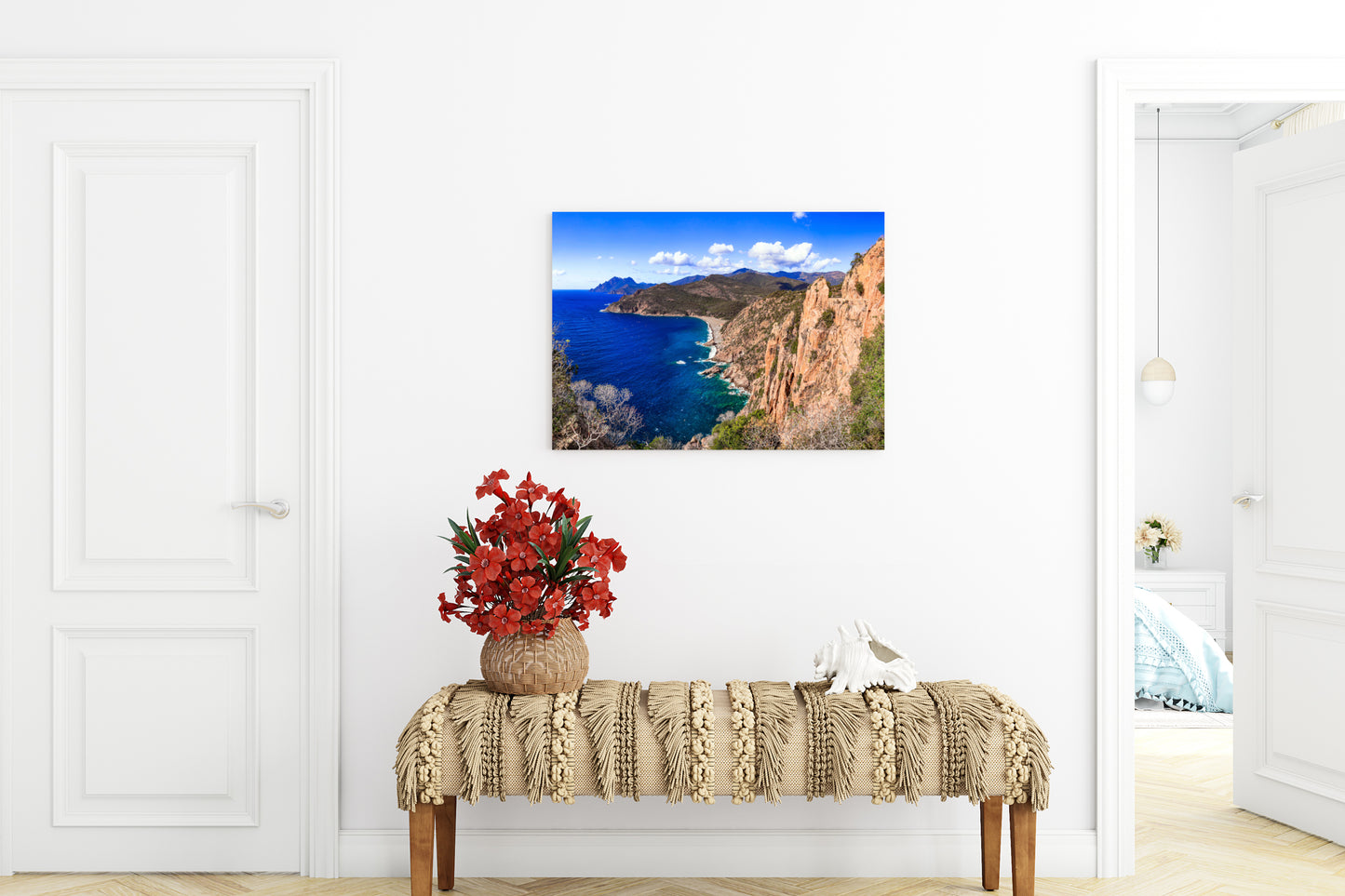 Turquoise of the Sea, Red of Love